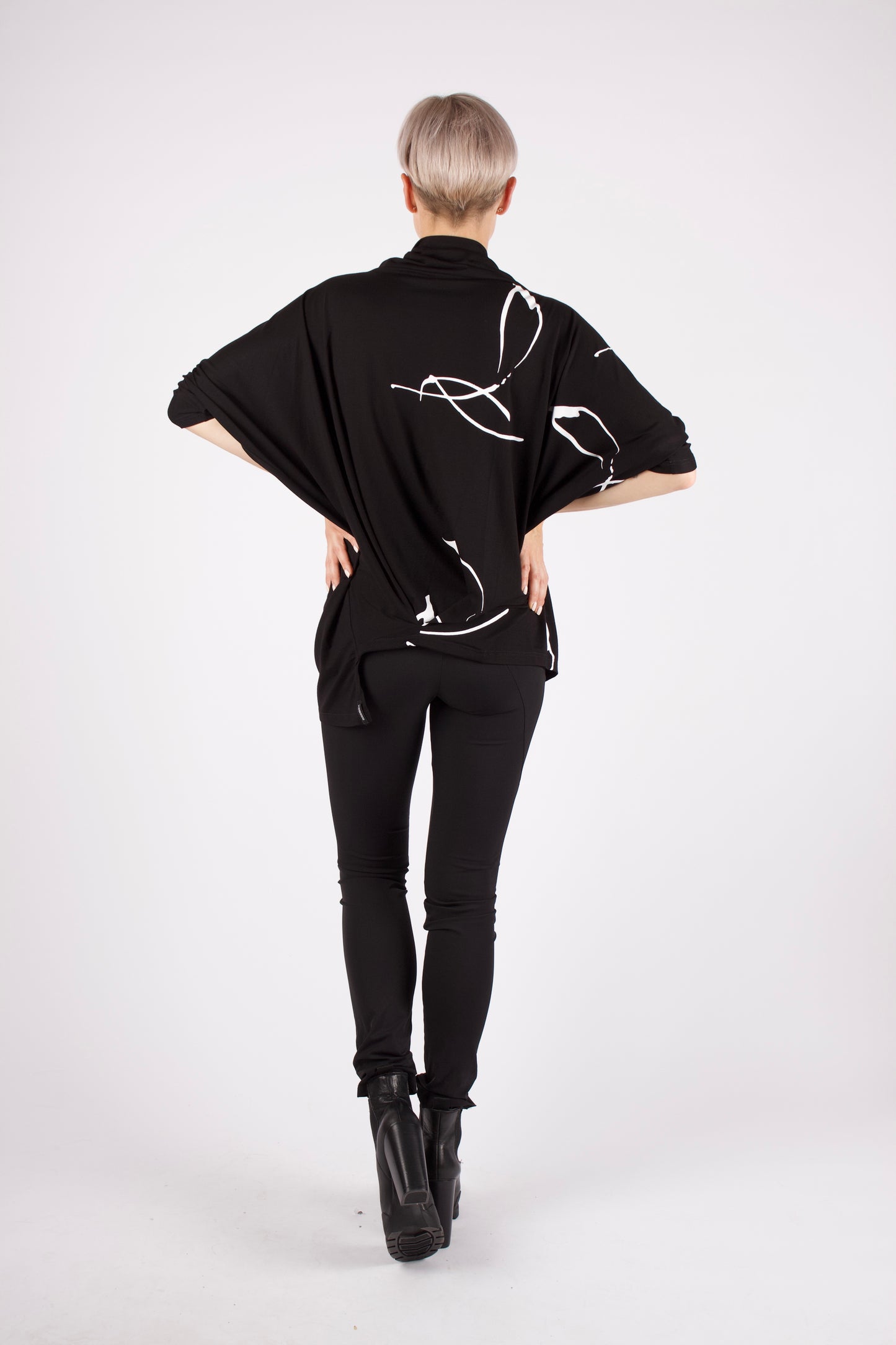 kaseee KSEVALENTIN Oberteil mit Druck aus Viskose Jersey