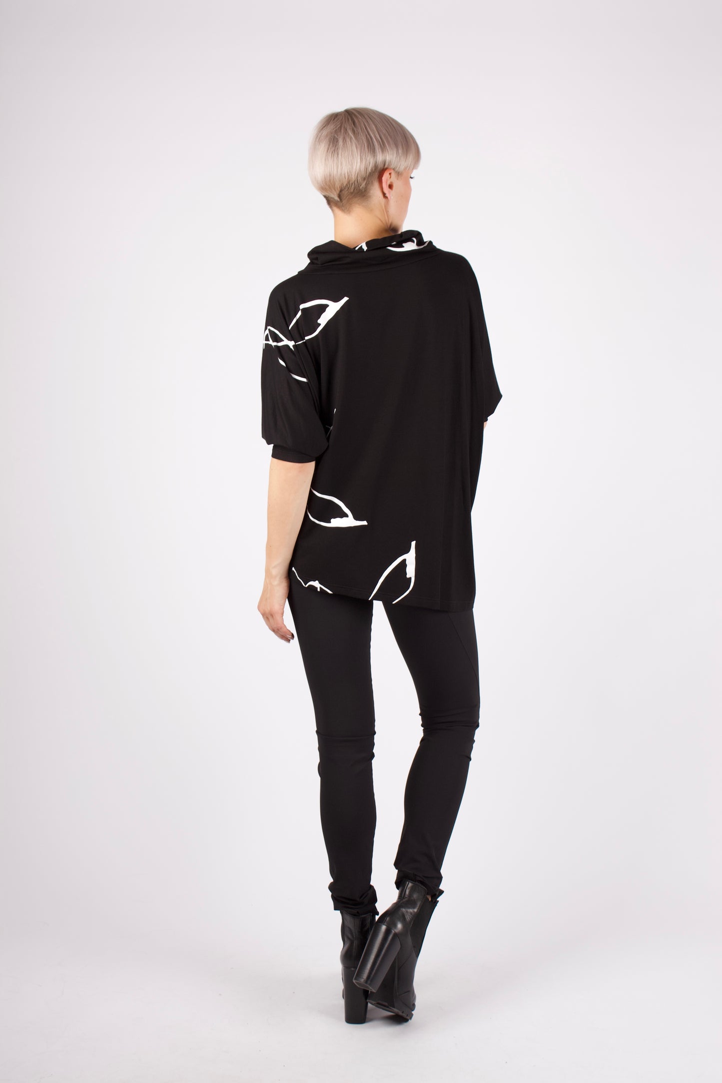 kaseee KSEVALENTIN Oberteil mit Druck aus Viskose Jersey