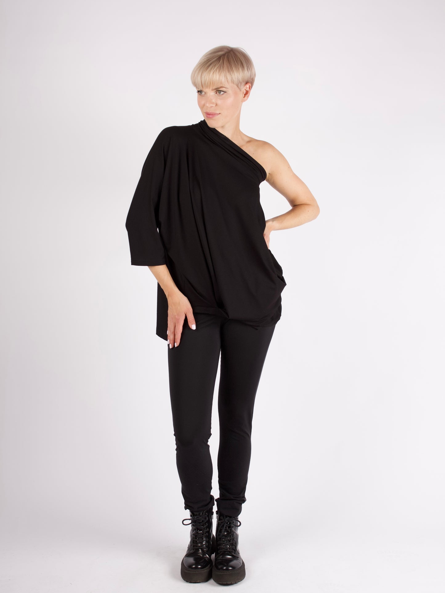 Kaseeevalentin-Shirt