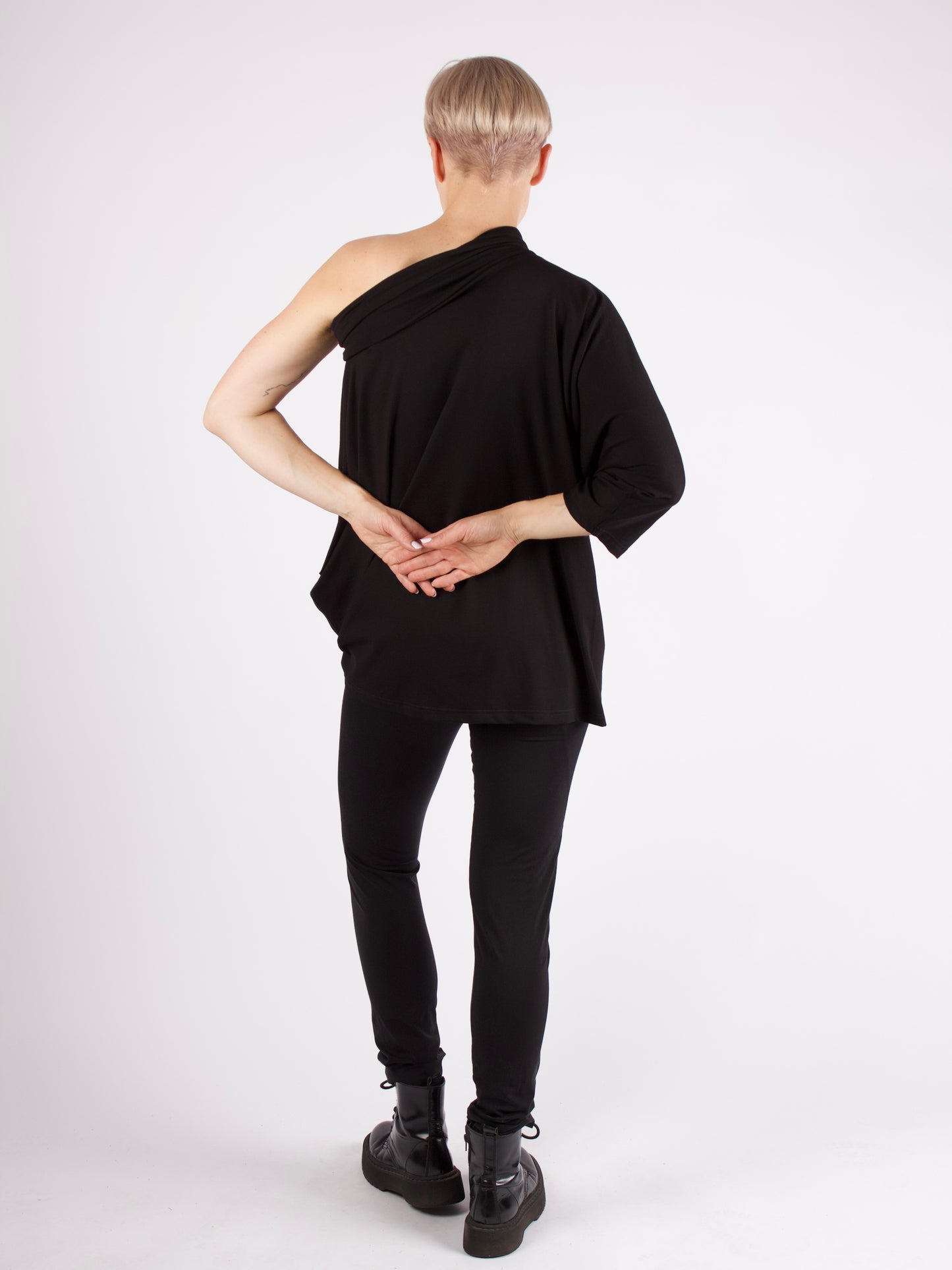 Kaseeevalentin-Shirt