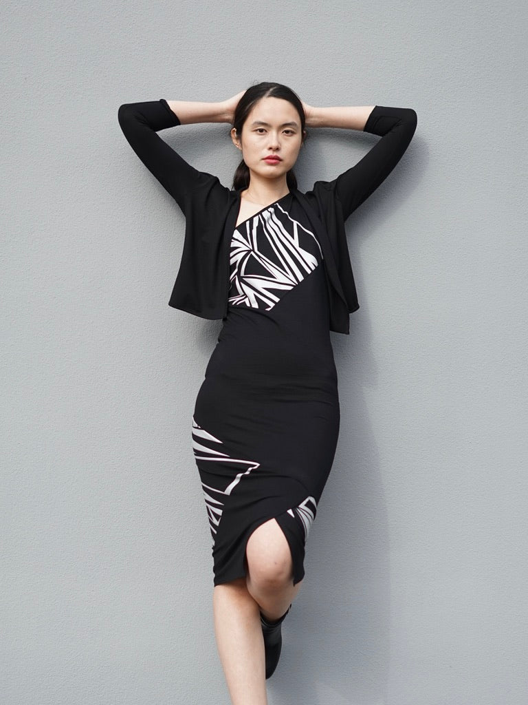 kaseee-Kleid mit einseitigem Träger und Siebdruck